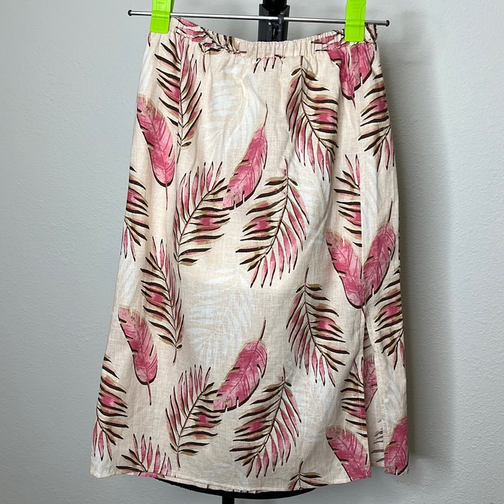 Lazy Sundays size Small pink palm lead skirt